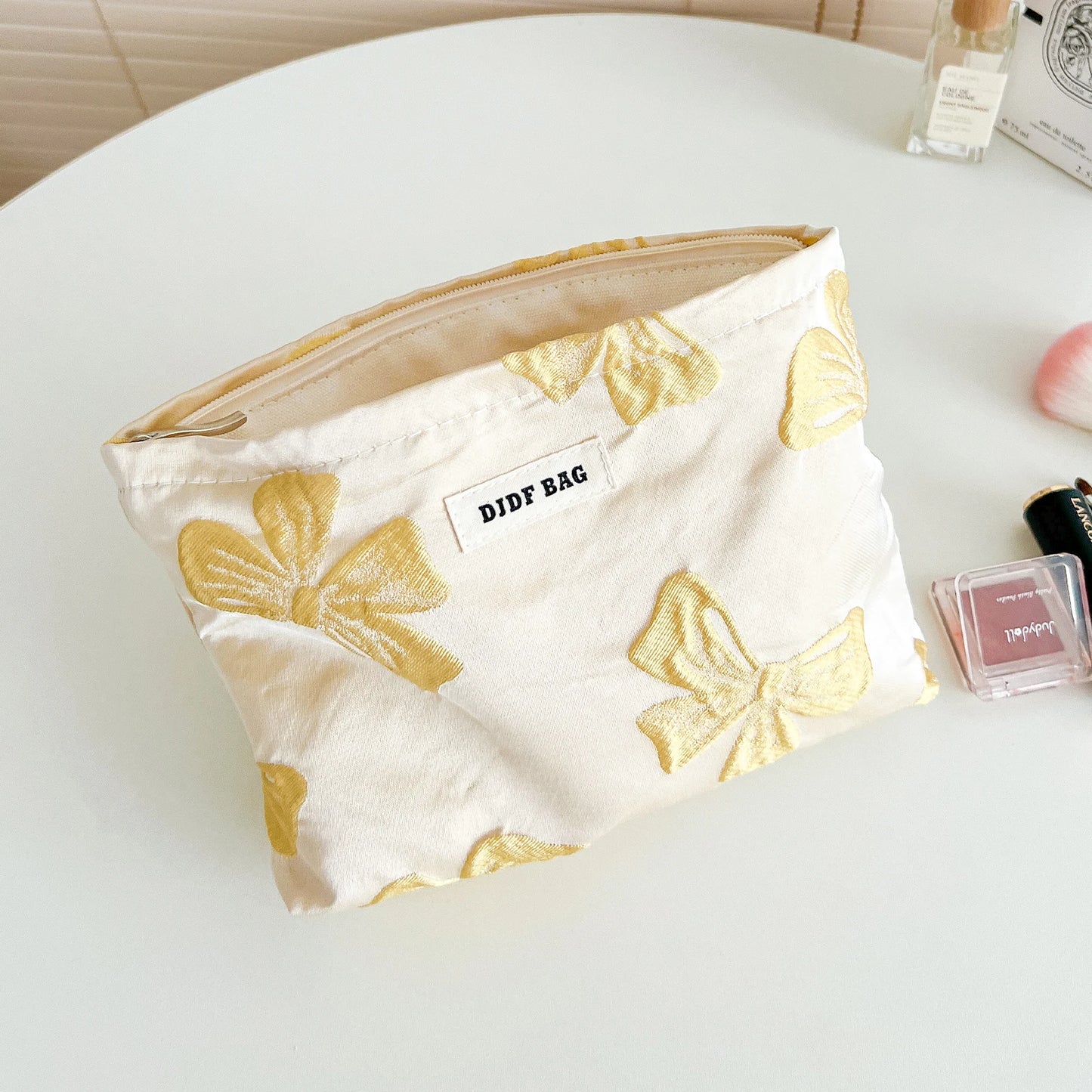 Noble Black Bow Women's Makeup Bag Large-capacity Lipstick Sanitary Napkin Storage Bag High-quality Clutch Portable Toiletry Bag